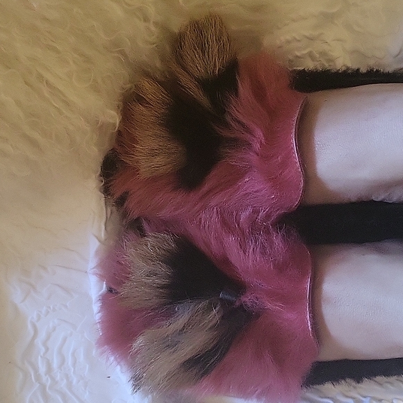 PRADA CHEVRE MONT Goat Hair EMBELLISHED BLACK AND STRAWBERRY-PINK LOAFERS SIZE 6 - Picture 4 of 12